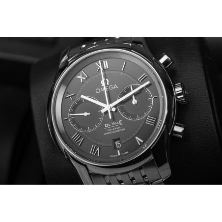Round Michael Kors Chronograph Watch